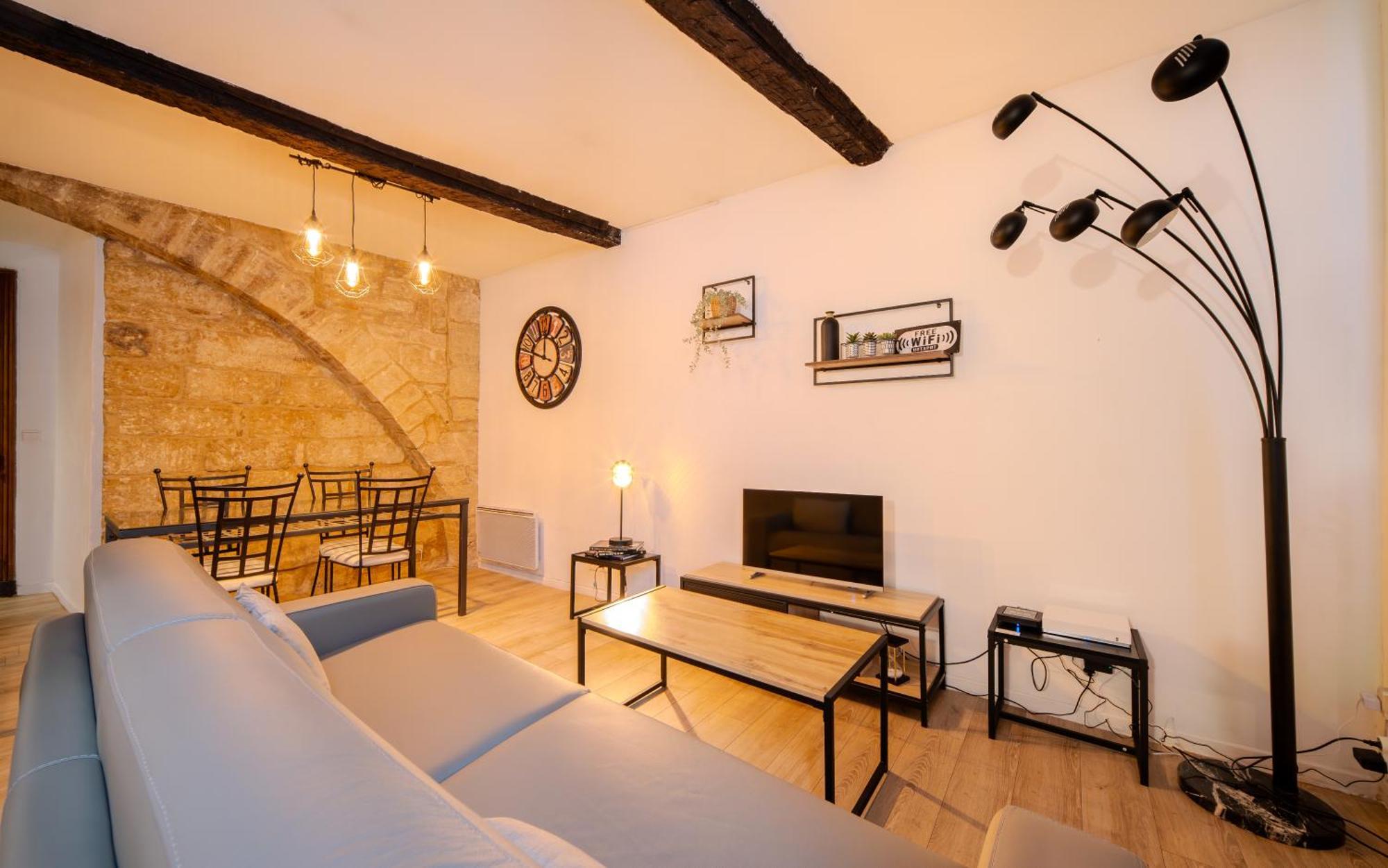 Apartamento L'ecucentre Avec Parking Inclu - 600m De La Place De La Comedie - Climatisation *