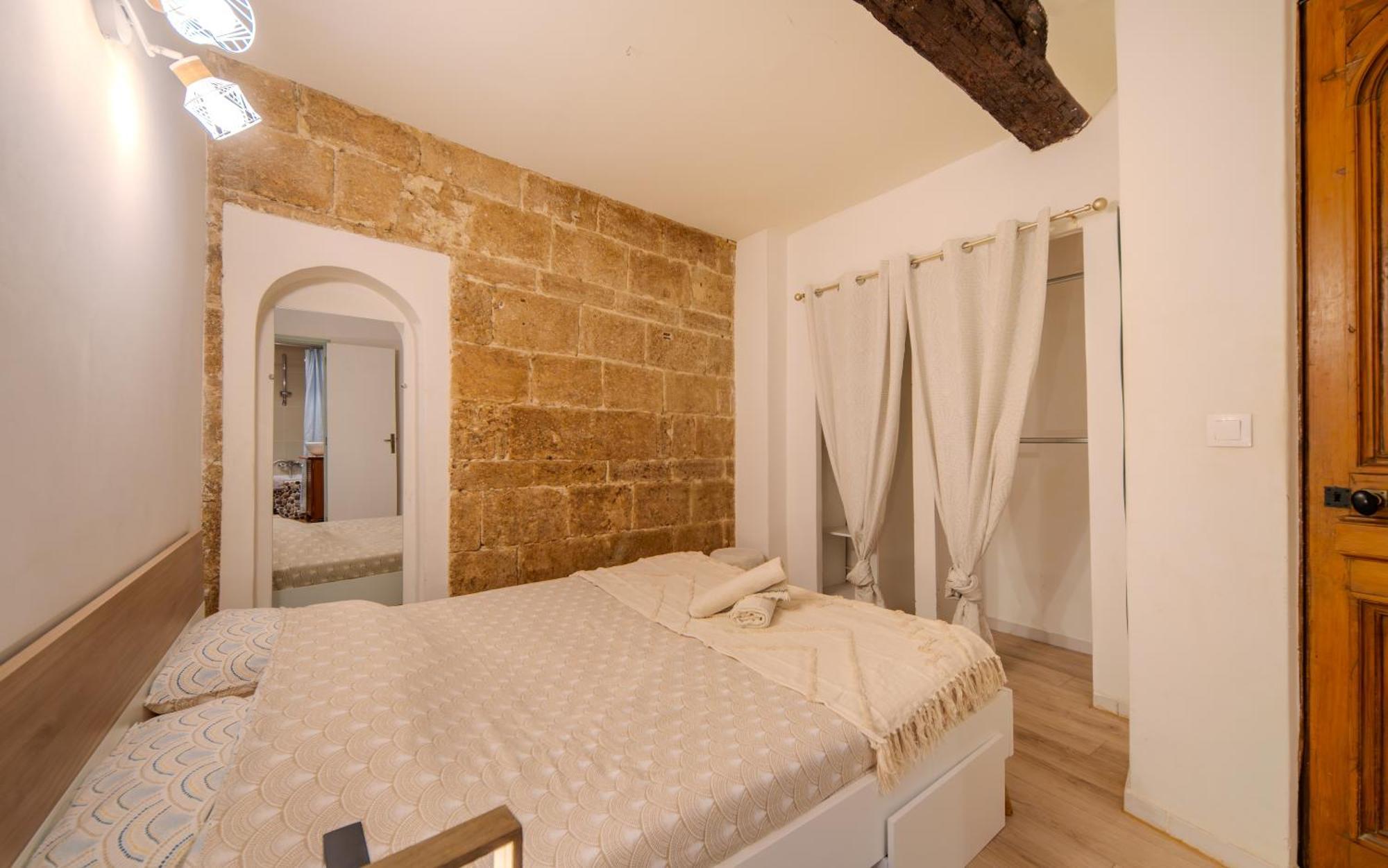 Apartamento L'ecucentre Avec Parking Inclu - 600m De La Place De La Comedie - Climatisation *